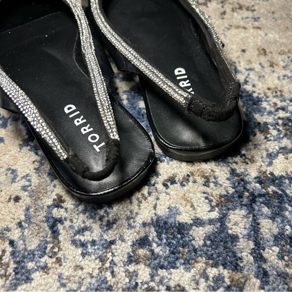 Torrid Black & Silver Jeweled Pointed Toe Slingback Flats 6 Extra Wide Width - Picture 9 of 12